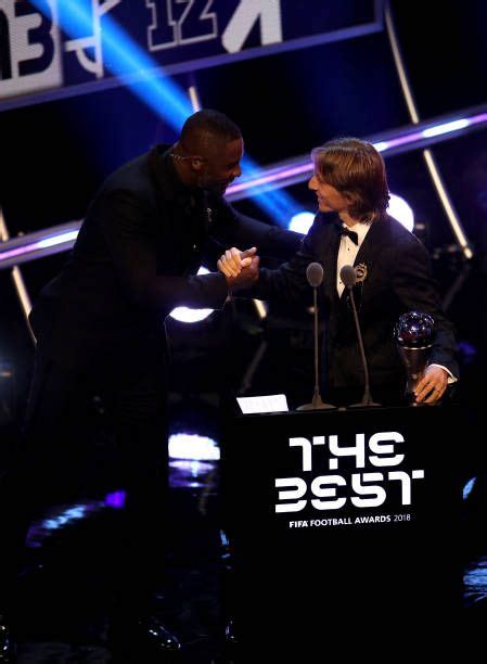 Idris Elba Shakes Hands With The Best Fifa Mens Player Award Winner