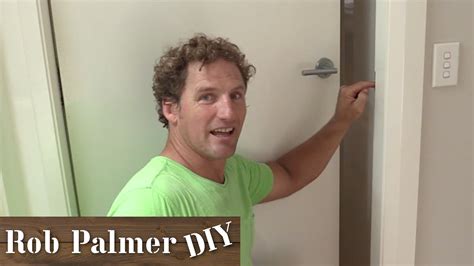 How To Fix A Bedroom Door That Won T Stay Closed Resnooze