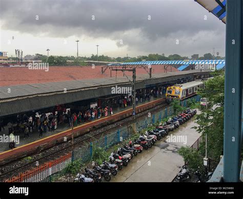 06 Jul 2019 CSMT Baunt Local Train At Kalyan Junction Platform No Seven