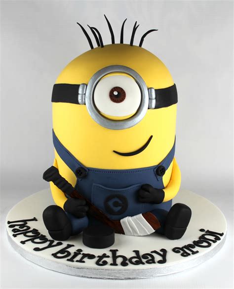 Minion Birthday Cake | Lil' Miss Cakes