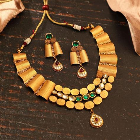 Latest Gold Necklace From Manubhai South India Jewels