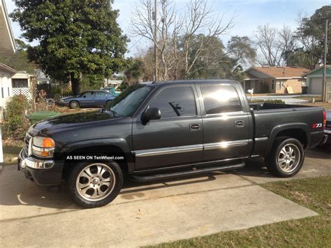 2005 Gmc Sierra 1500 Slt Crew Cab Pickup 4 Door 5 3l