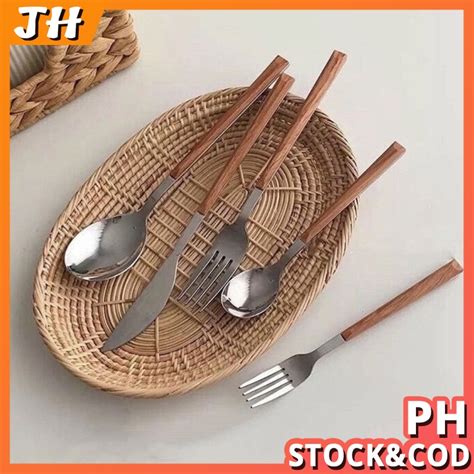 304 Stainless Steel Korean Spoon And Fork Wood Handle Fork Spoon