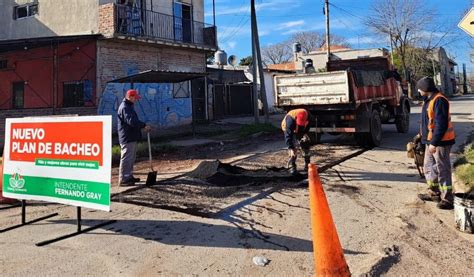 El Municipio Contin A Con Los Trabajos De Bacheo En El Jag El Esteban