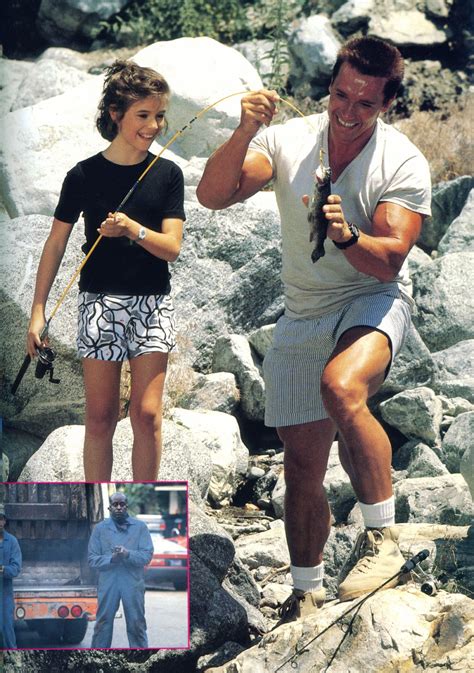 Foto Commando 1985 Arnold Schwarzenegger And Alyssa Milano Arnold