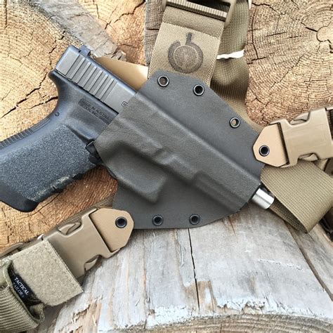 Review: GunfightersINC Kenai Chest Holster | Jerking the Trigger