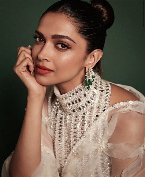 Cinemania On Twitter Latest Pictures Of DeepikaPadukone The Actress