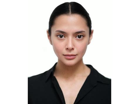 Celebrity Passport Photos Na Napa Sana All Ang Lahat Gma Entertainment