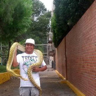 Gibby On Twitter Fucking A Hot Waitress After Her Shift Was Over Https T Co SWMGFCbNsc