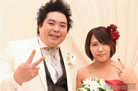 【へずまりゅう結婚式】夫婦で突撃インタビューに応じる 妻の今後の露出は？仲間たちに感謝「世間のアンチどもは分かれ！」 モデルプレス