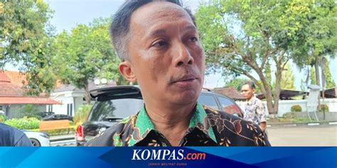 Klaim Kantongi Rekomendasi Partai Untuk Maju Pilkada Pj Bupati Cilacap