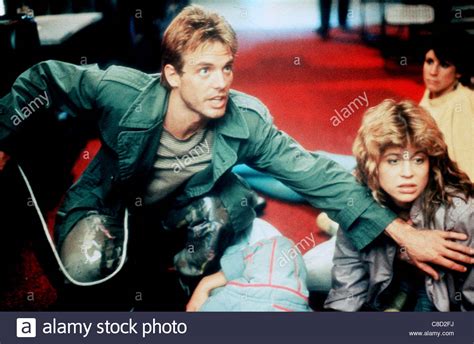 MICHAEL BIEHN & LINDA HAMILTON TERMINATOR (1984 Stock Photo: 39625366 ...