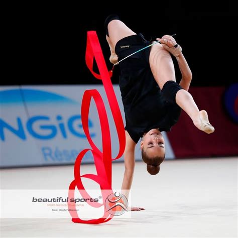 Arina AVERINA Backstage Training Ribbon At Grand Prix Thiais