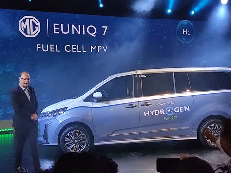 Mg Motor Displays Hydrogen Fuel Cell Powered Vehicle Euniq7 At Auto Expo 2023