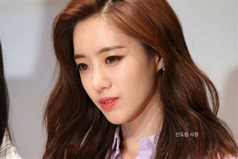 Eunjung T Ara Fansign Elise Tara Kpop Beauty Beauty Illustration