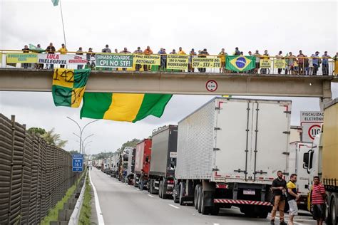 Bloqueios Em Rodovias Afetam Mais De Linhas De Produ O Diz Associa O