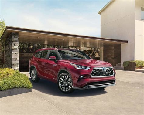 Toyota 2021 Highlander Overview Hybrid Platinum Ruby Red Pearl L 1