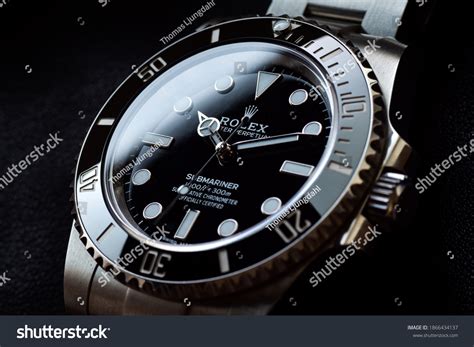 Rolex Submariner Black Wallpaper