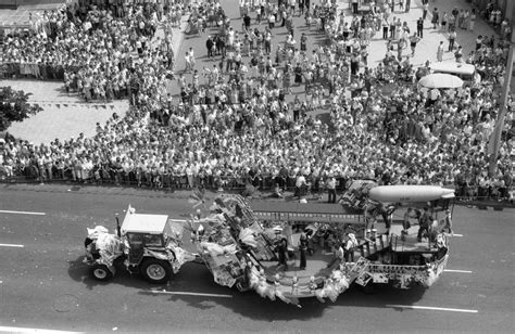 Ddr Fotoarchiv Berlin Festumzug Jahre Berlin In Der Ddr