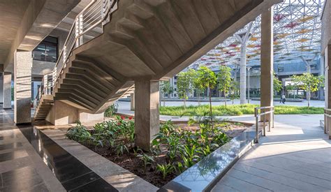 IIT Gandhinagar | Faculty 