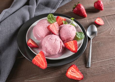 Gelado De Morango Receitas Caseiras Para Os Dias De Calor Vida Ativa