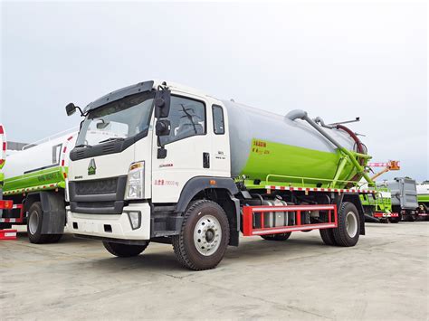 Sinotruk Cbm High Pressure Washing Vacuum Sewer Cleaner Flushing