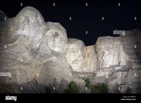 Mount Rushmore at Night Stock Photo - Alamy