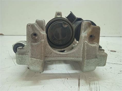 GV612D250B bremssättel hinten rechts für FORD KUGA II 1 5 TDCI 2014