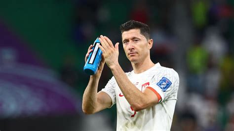 Lewandowski Nie Wr Ci Z Reprezentacj Do Polski Ujawniono Dlaczego