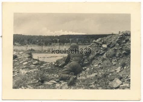 FOTO SOLDATEN VOM Infanterie Reg 474 Beim Kampf Um Reval In Estland