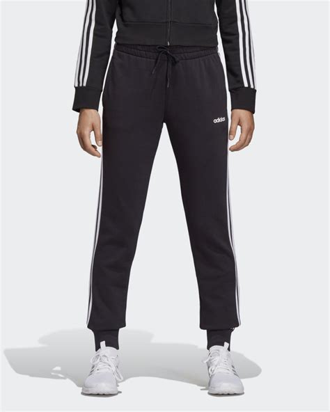 Брюки спортивные adidas Sportswear Essentials 3-Stripes Joggers ...