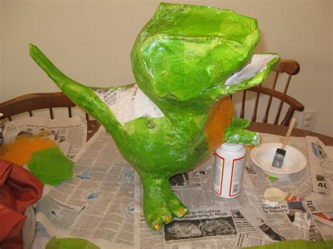 Saturday Afternoon : DIY Pinata Tutorial