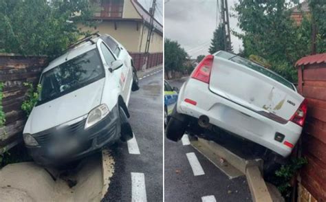 ACCIDENT la Viișoara Un șofer aproape de comă alcoolică a ajuns în șanț