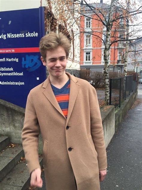 Tarjei Sandvik Moe | Wiki | Skam Amino