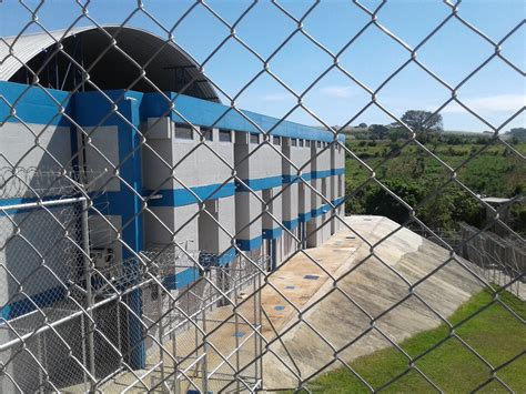 Finalizan Obras En Nuevo Complejo Penal De Izalco