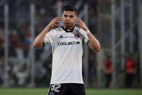 Colo Colo Gan Con Gol Ag Nico A Cerro Porte O En El Debut De La Copa