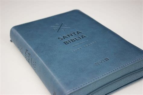 Recursos Biblicos Biblia NVI letra grande Tamaño mediano zipper azul