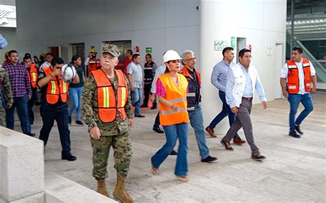 Participa Evelyn Salgado Pineda En El Simulacro Nacional