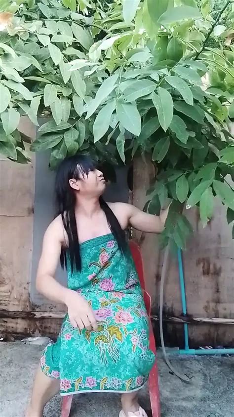 Showering Outside And Filming It Thai Shemale Bareback Porn By
