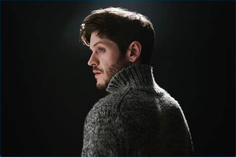 Game Of Thrones Iwan Rheon Poses For The Laterals The Fashionisto