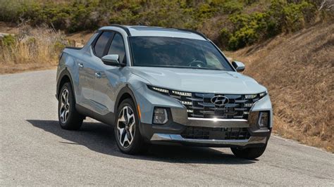 3 Ways the 2023 Hyundai Santa Cruz Beats the 2023 Ford Maverick