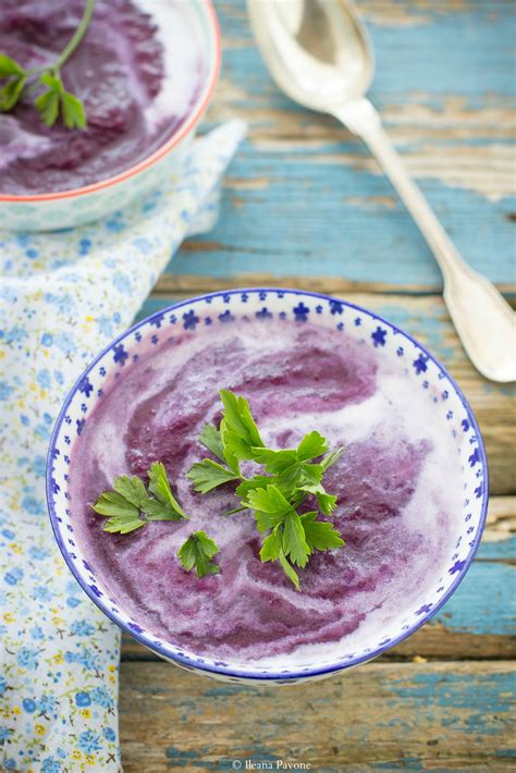 Vellutata Di Finocchi E Carote Viola Al Latte Di Cocco Ribes E Cannella