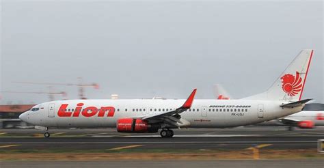 PESAWAT LION AIR GAGAL MENDARAT DI KENDARI INI PENJELASAN LION AIR