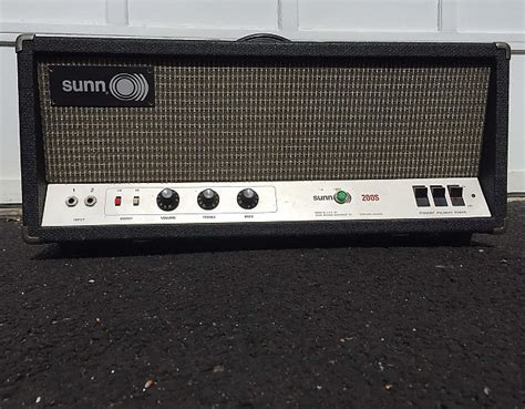 Vintage 1969 Sunn 200s Tube Bass Guitar Amplifier Reverb