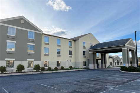 Wingate by Wyndham Clearfield | Clearfield, PA Hotels