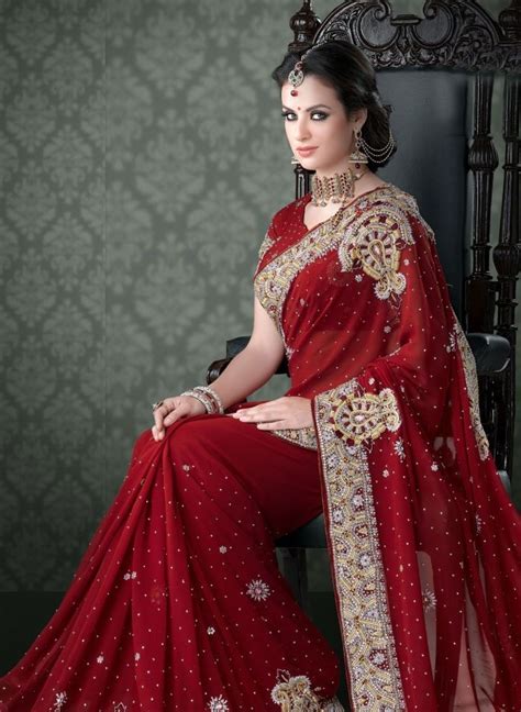 Gorgeous Bridal Red Saree Indian Bridal Sarees Indian Bridal Fashion Indian Dresses