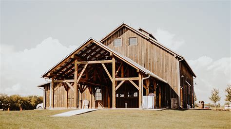 Wedding Venue Weston Red Barn Farm Weston Missouri