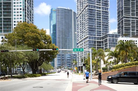 Brickell In Miami Miamis Trendy Neighbourhood And Waterfront