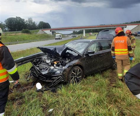 Ma Opolska Wypadek Na Autostradzie A W Nowych Ukowicach Osob Wka