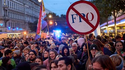 Österreich Wahl Tausende demonstrieren gegen mögliche FPÖ Regierung in